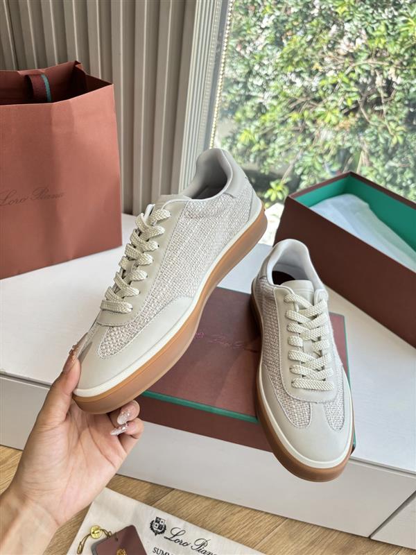 2025112815434243 320